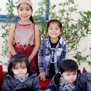 Meet your Posher, Delia